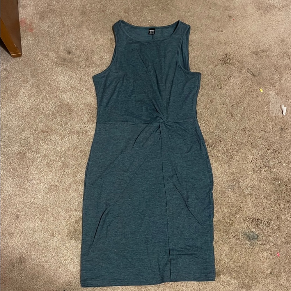 Sleeveless Teal Dress